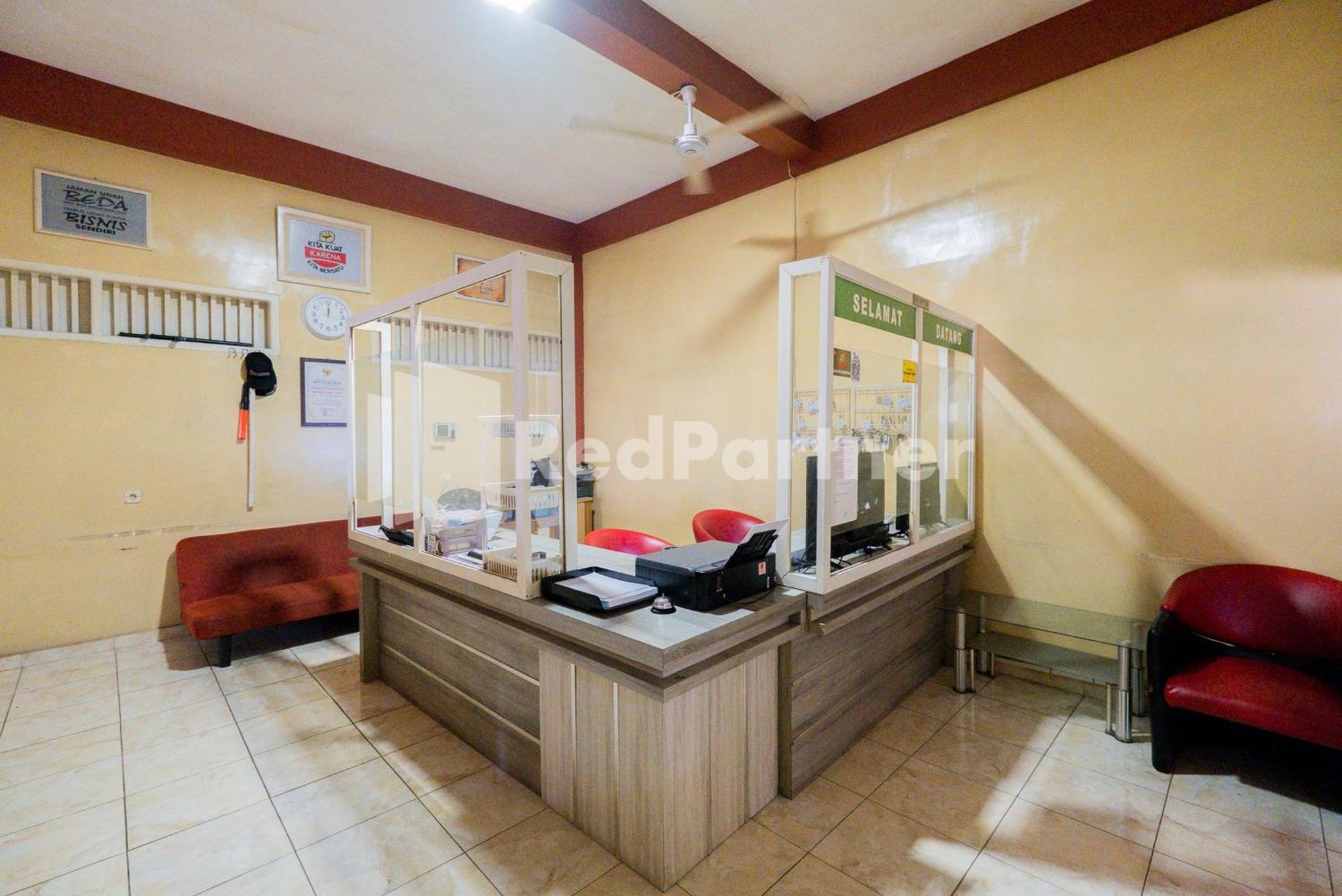 Готель Omah Kalimosodo Mitra Reddoorz Near Stasiun Malang Kota Baru Екстер'єр фото