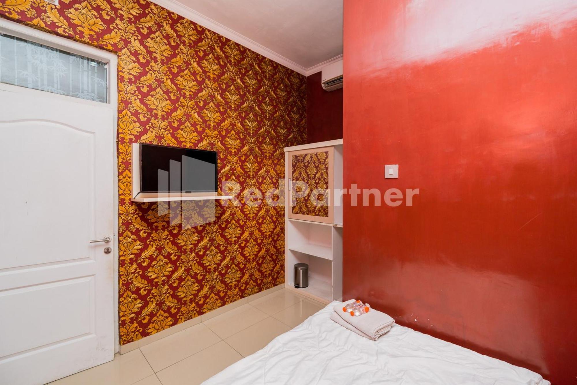 Готель Omah Kalimosodo Mitra Reddoorz Near Stasiun Malang Kota Baru Екстер'єр фото